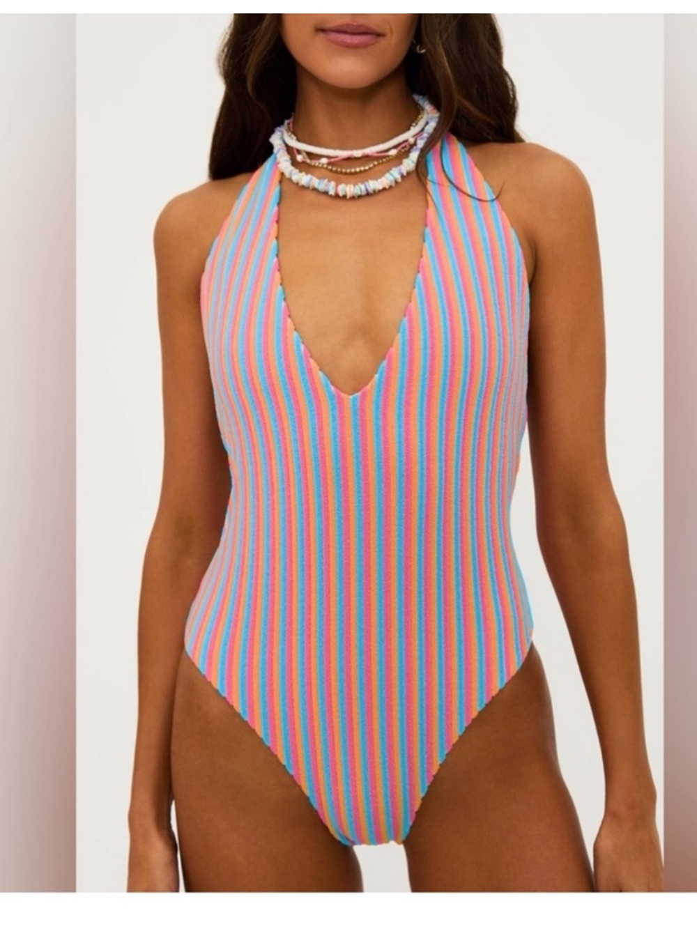 NWT Beach Riot Frida One
Piece Swimsuit - Picture 3 of 10